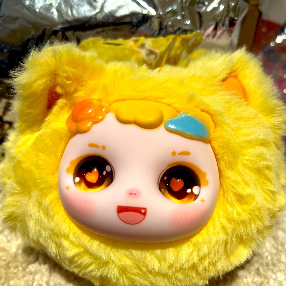 ❤️Cute Yellow Plush keychain with Adorable Face